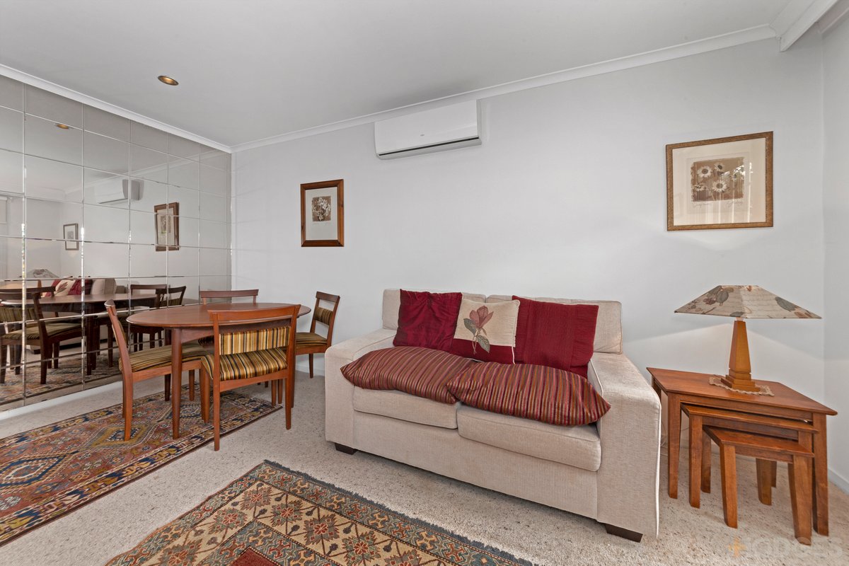 2 / 17 Gillies Street Hampton - Residential for sale