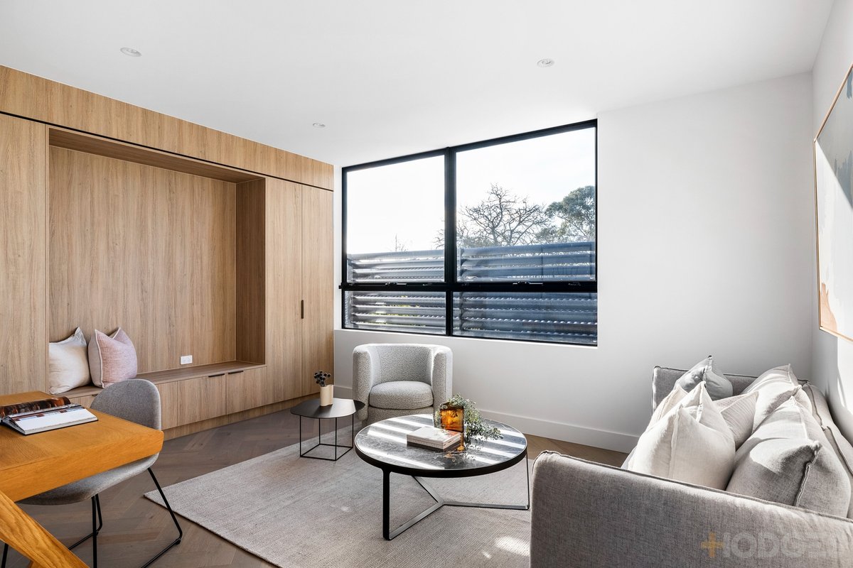 2 / 17 Holzer Street Sandringham - Residential for sale
