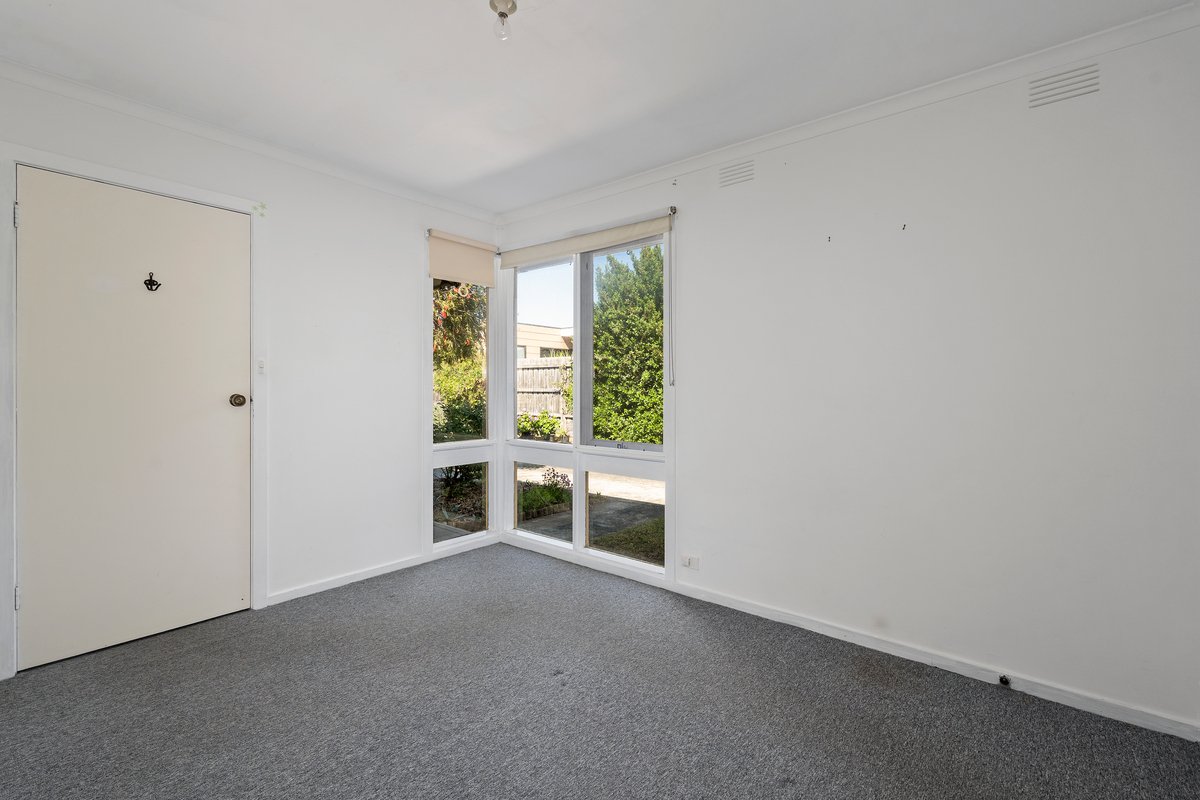 2/17 The Glen RYE - Residential for sale