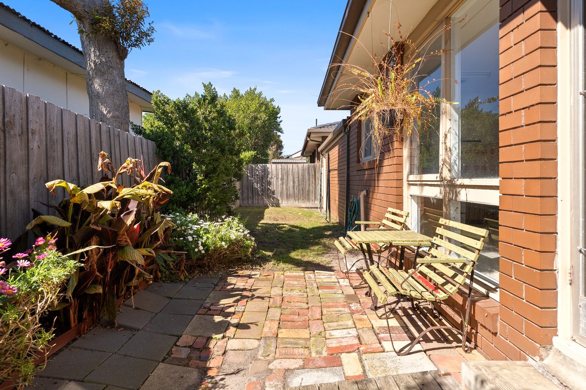 2/17 The Glen RYE - Residential for sale