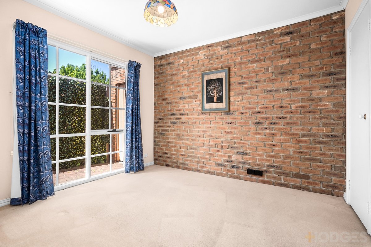 2 / 17 Wakool Avenue Mentone - Residential for sale