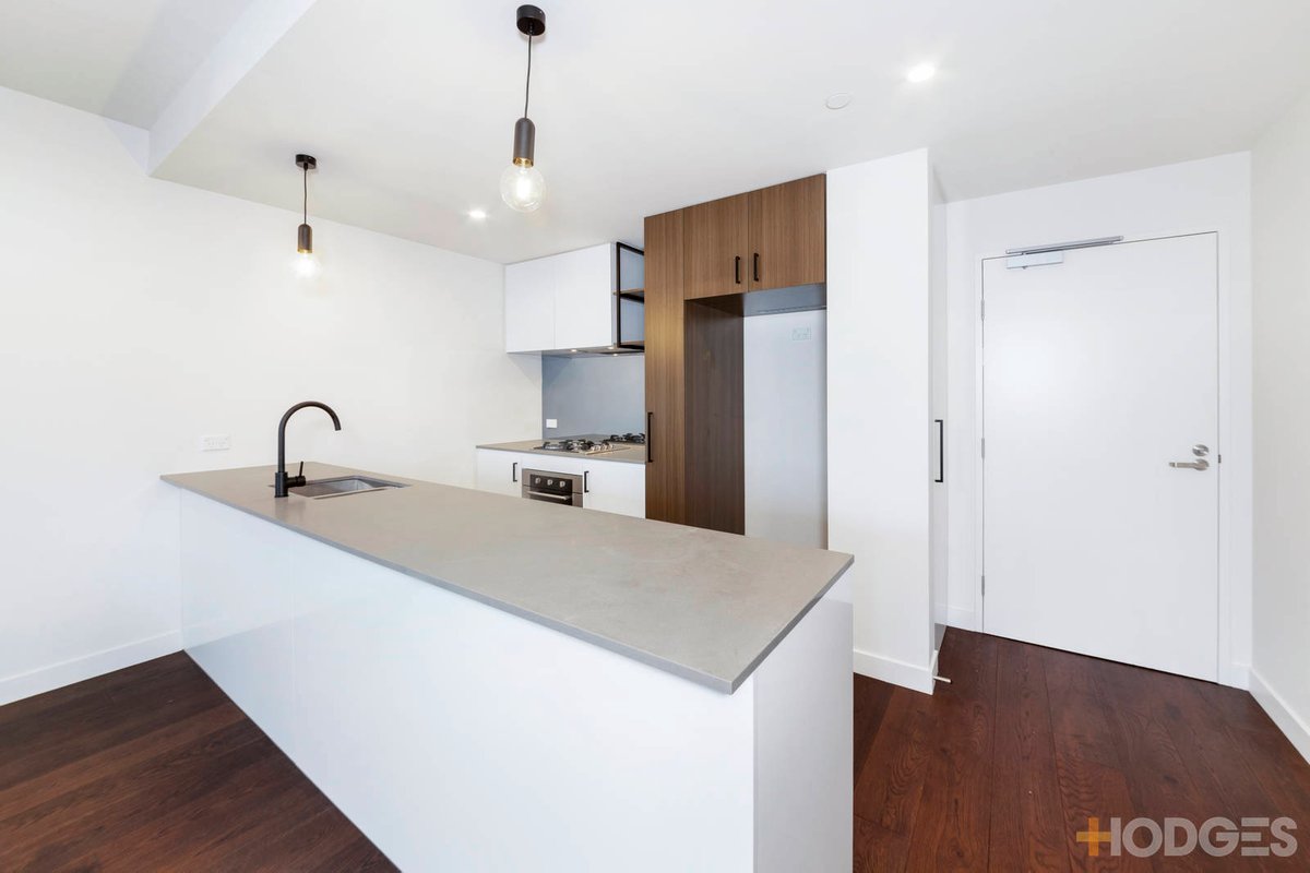217 / 28 Swindon Road Hughesdale - Residential for sale