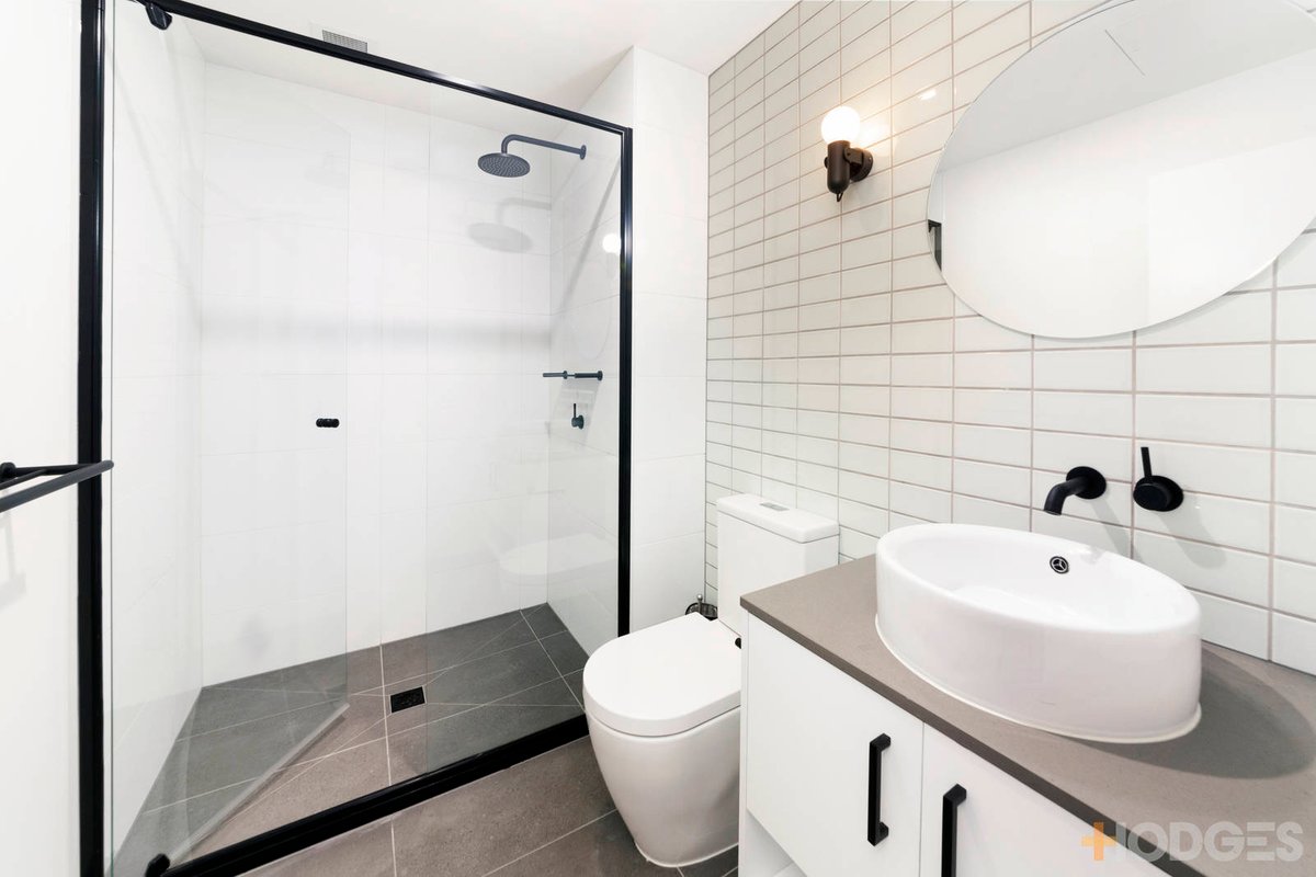 217 / 28 Swindon Road Hughesdale - Residential for sale