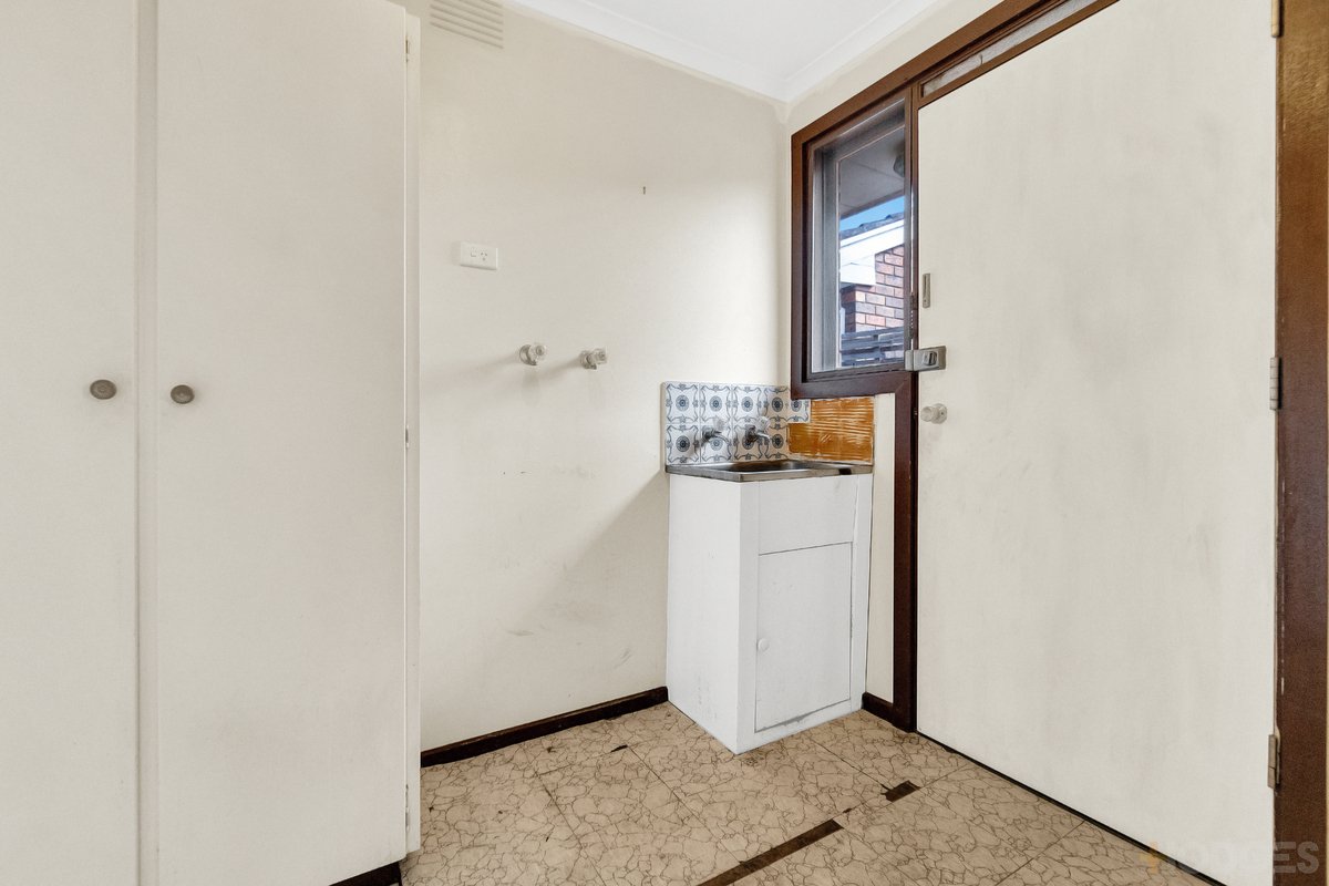 2 / 18 Chute Street Mordialloc - Residential for sale