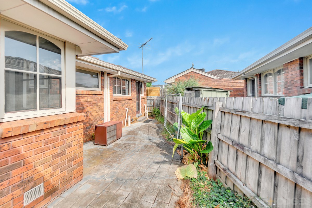2 / 18 Chute Street Mordialloc - Residential for sale