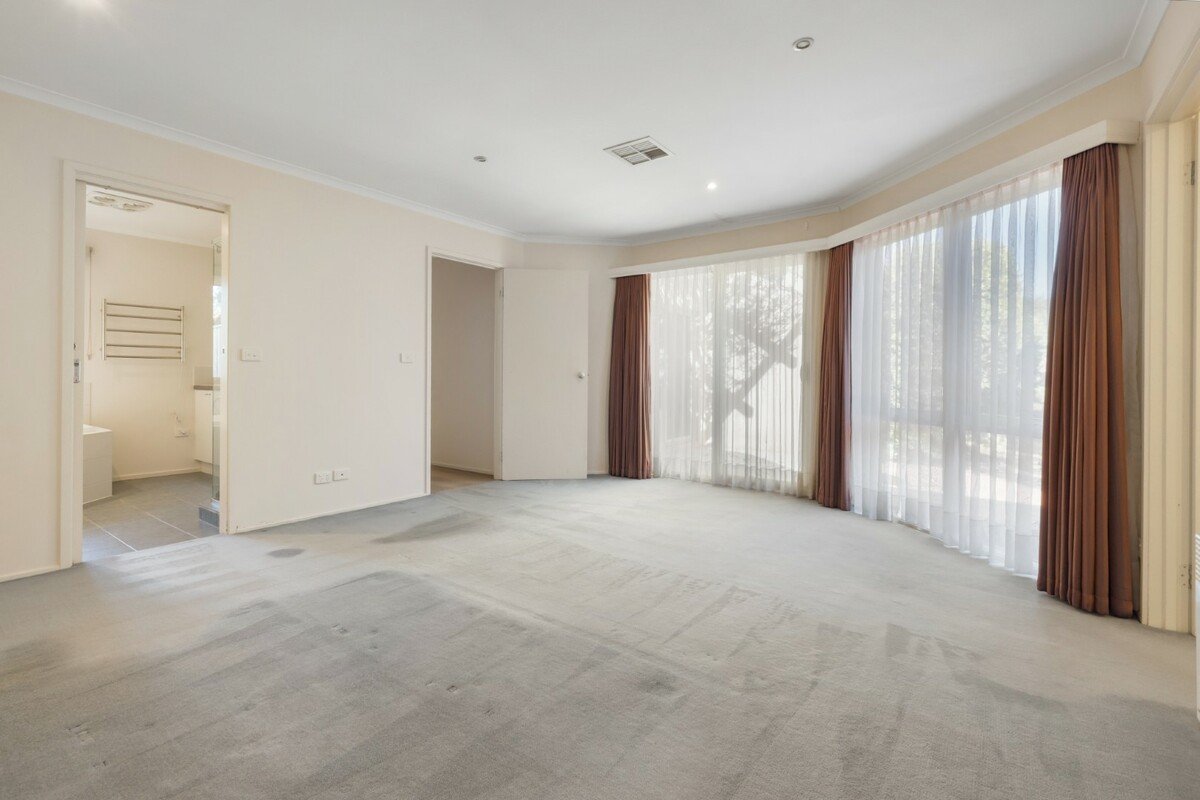 2 / 18 Lynette Avenue BEAUMARIS - Residential for lease