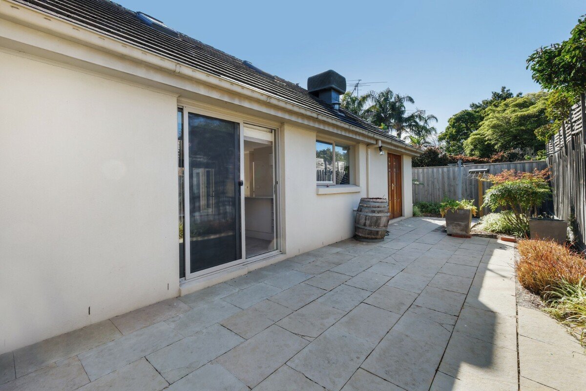 2 / 18 Lynette Avenue BEAUMARIS - Residential for lease