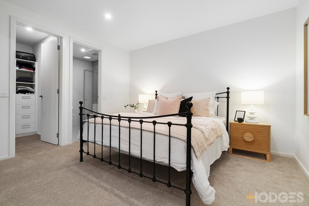 2 / 18 Wilson Street Cheltenham - Residential for sale