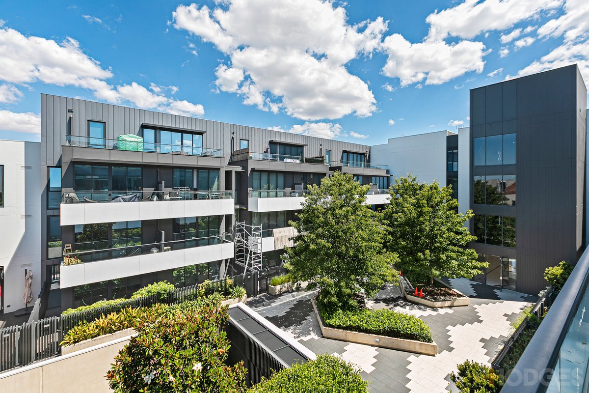 218 / 9 Hewitt Avenue Footscray - Residential for sale