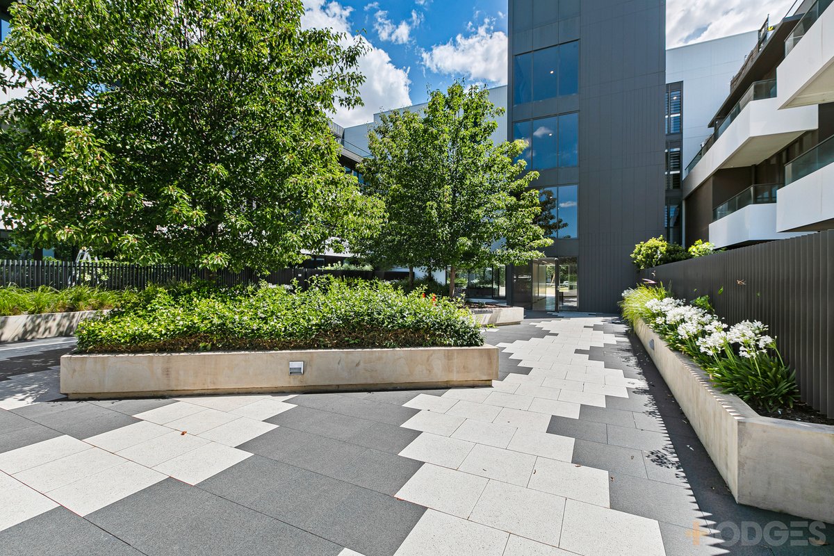 218 / 9 Hewitt Avenue Footscray - Residential for sale