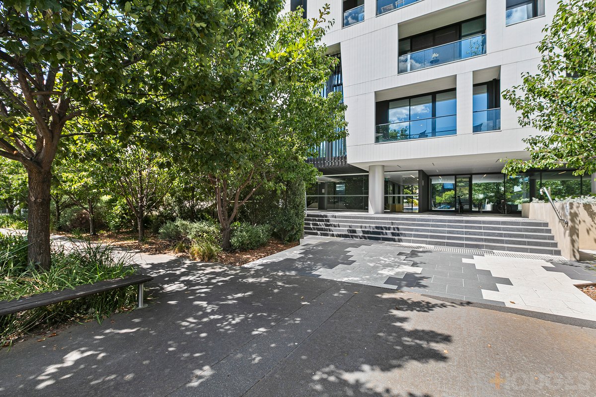 218 / 9 Hewitt Avenue Footscray - Residential for sale