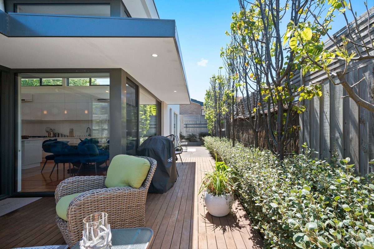 2 / 19 Central Avenue Black Rock - Residential for sale