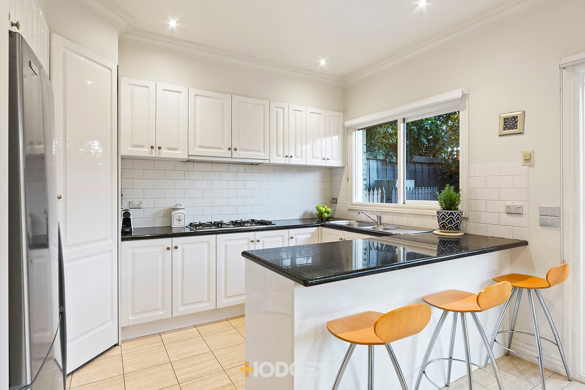 2 / 19 Holyrood Street Hampton - Residential for sale