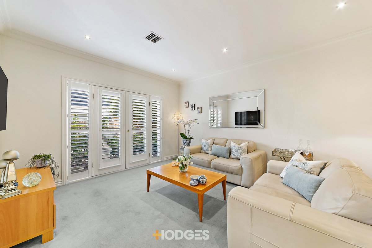 2 / 19 Holyrood Street Hampton - Residential for sale