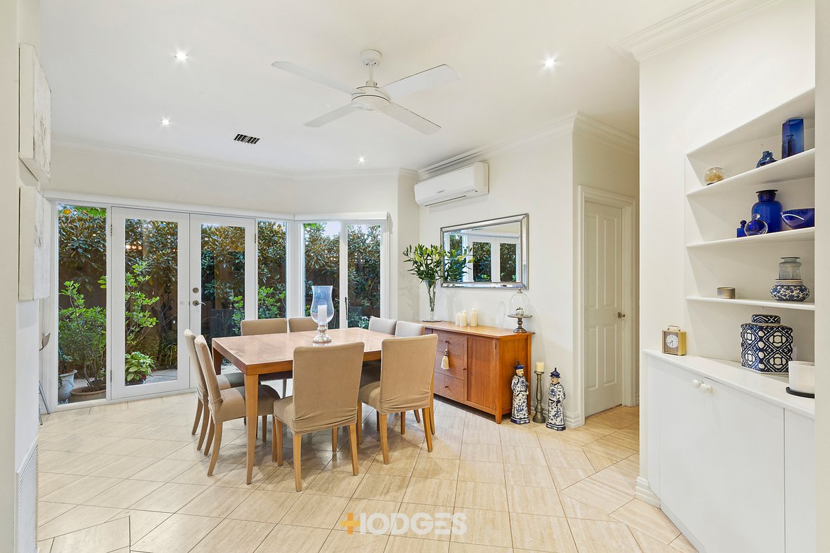 2 / 19 Holyrood Street Hampton - Residential for sale