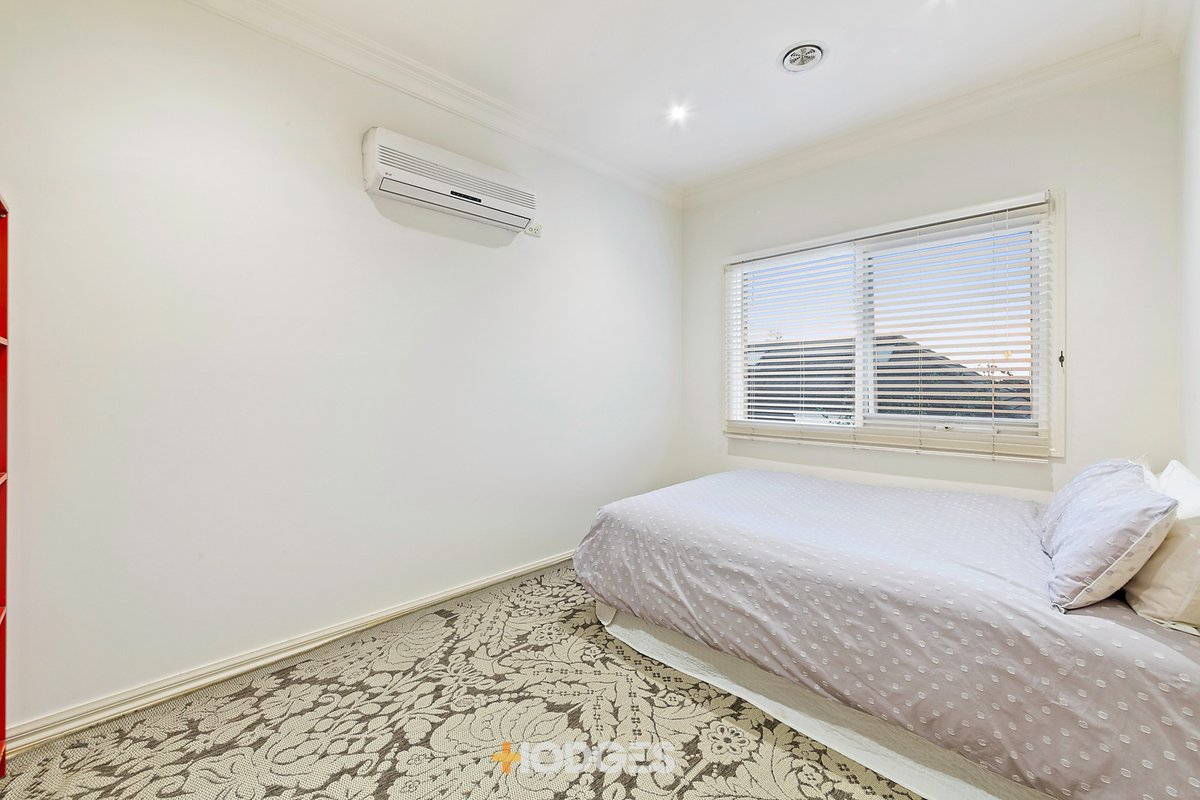 2 / 19 Holyrood Street Hampton - Residential for sale
