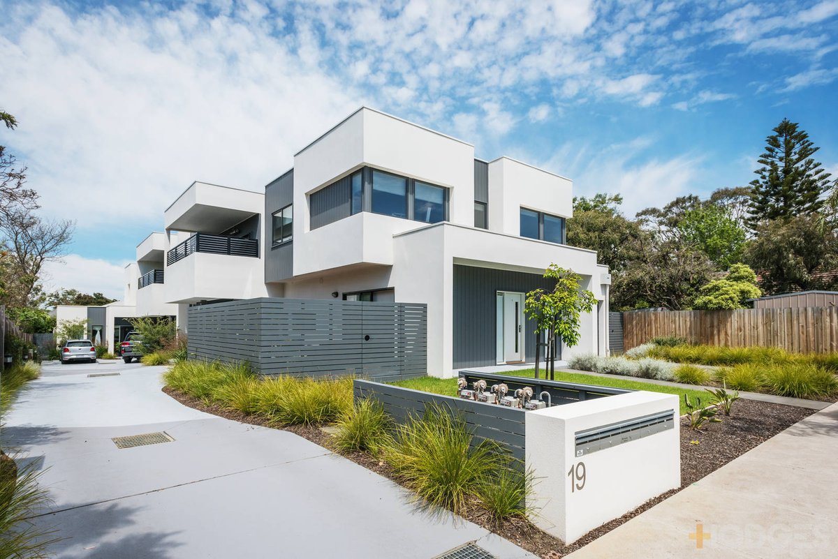 2 / 19 Laburnum Street Parkdale - Residential for sale