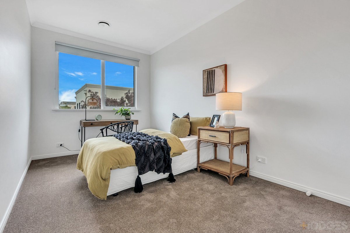 2 / 198 Nepean Highway Aspendale - Residential for sale