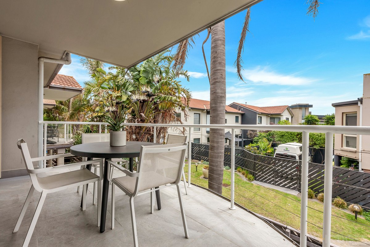 2 / 198 Nepean Highway Aspendale - Residential for sale
