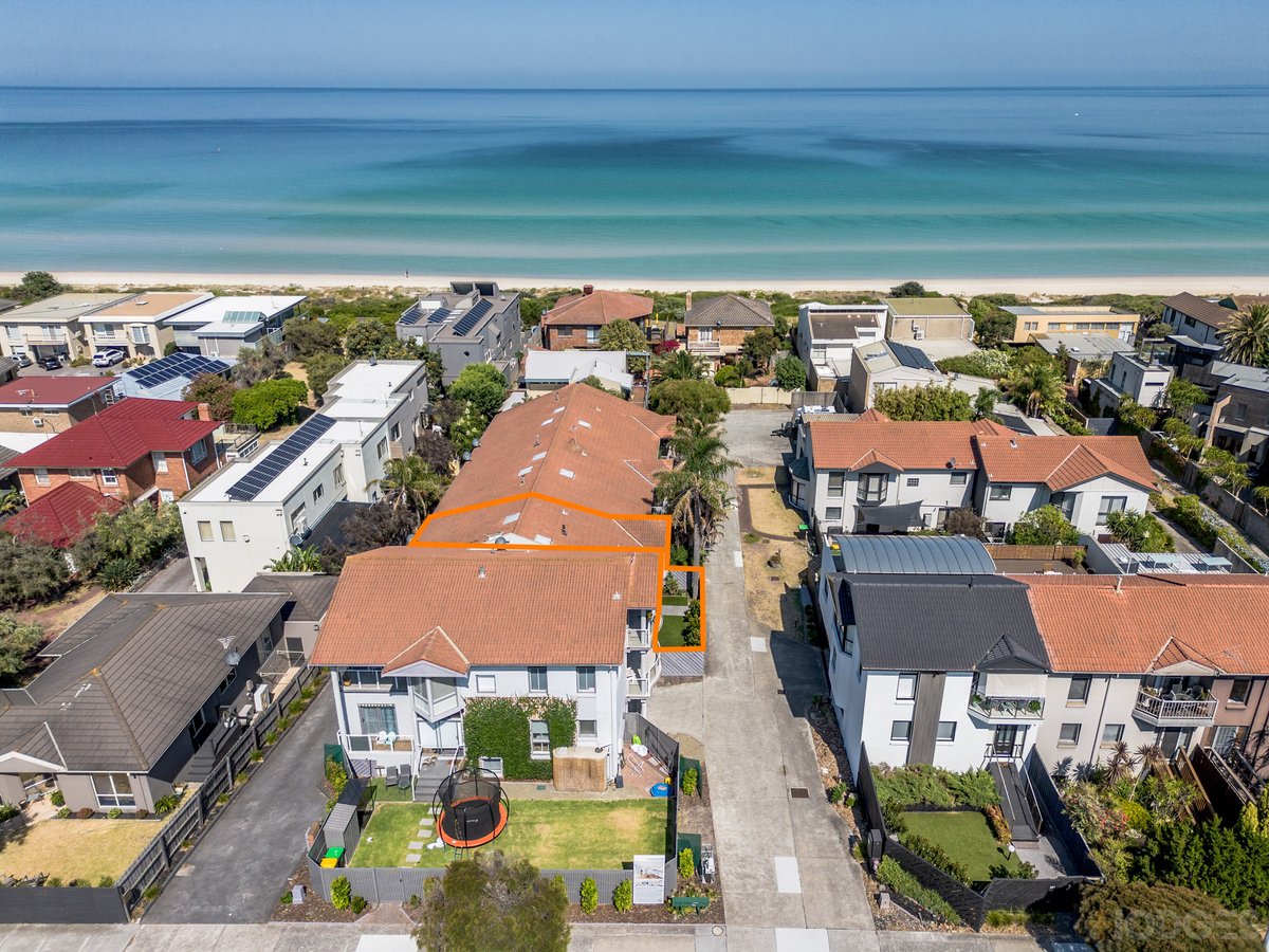 2 / 198 Nepean Highway Aspendale - Residential for sale