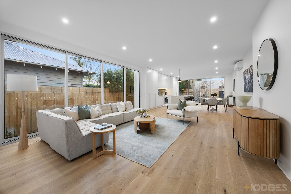 21A Raynes Park Road Hampton - Residential for sale