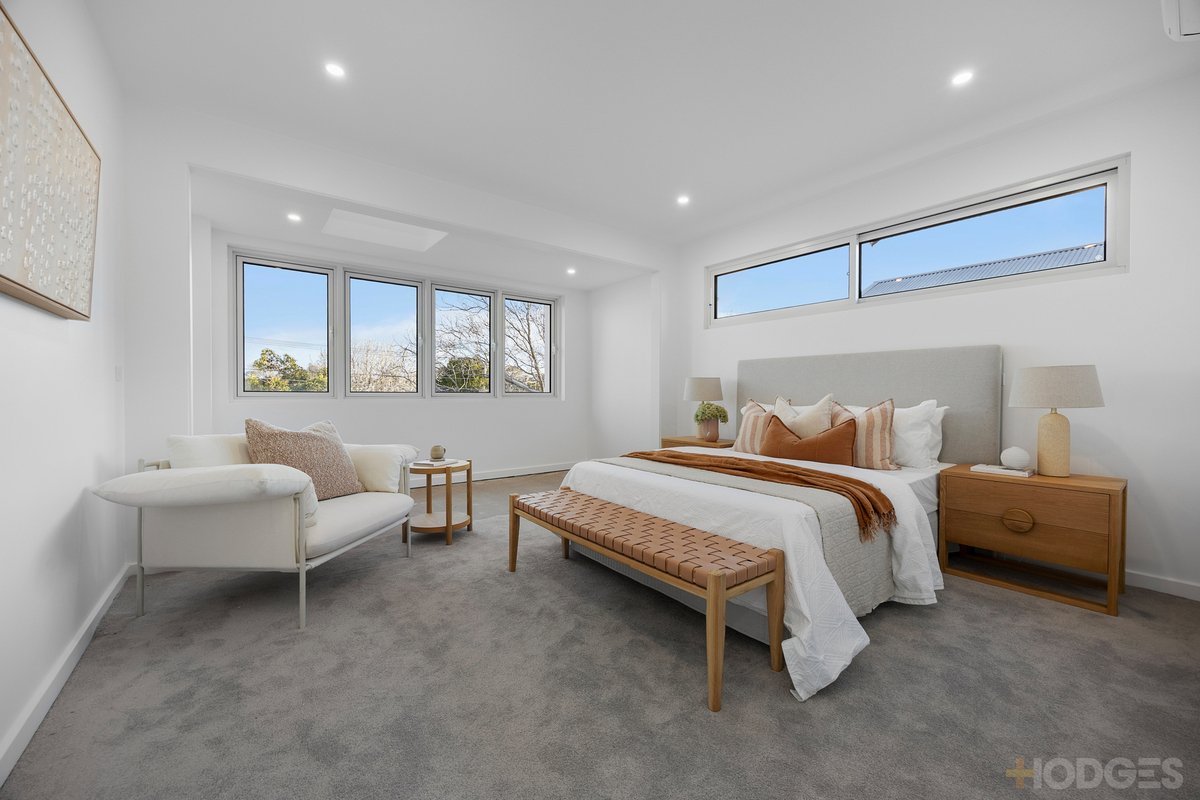 21A Raynes Park Road Hampton - Residential for sale