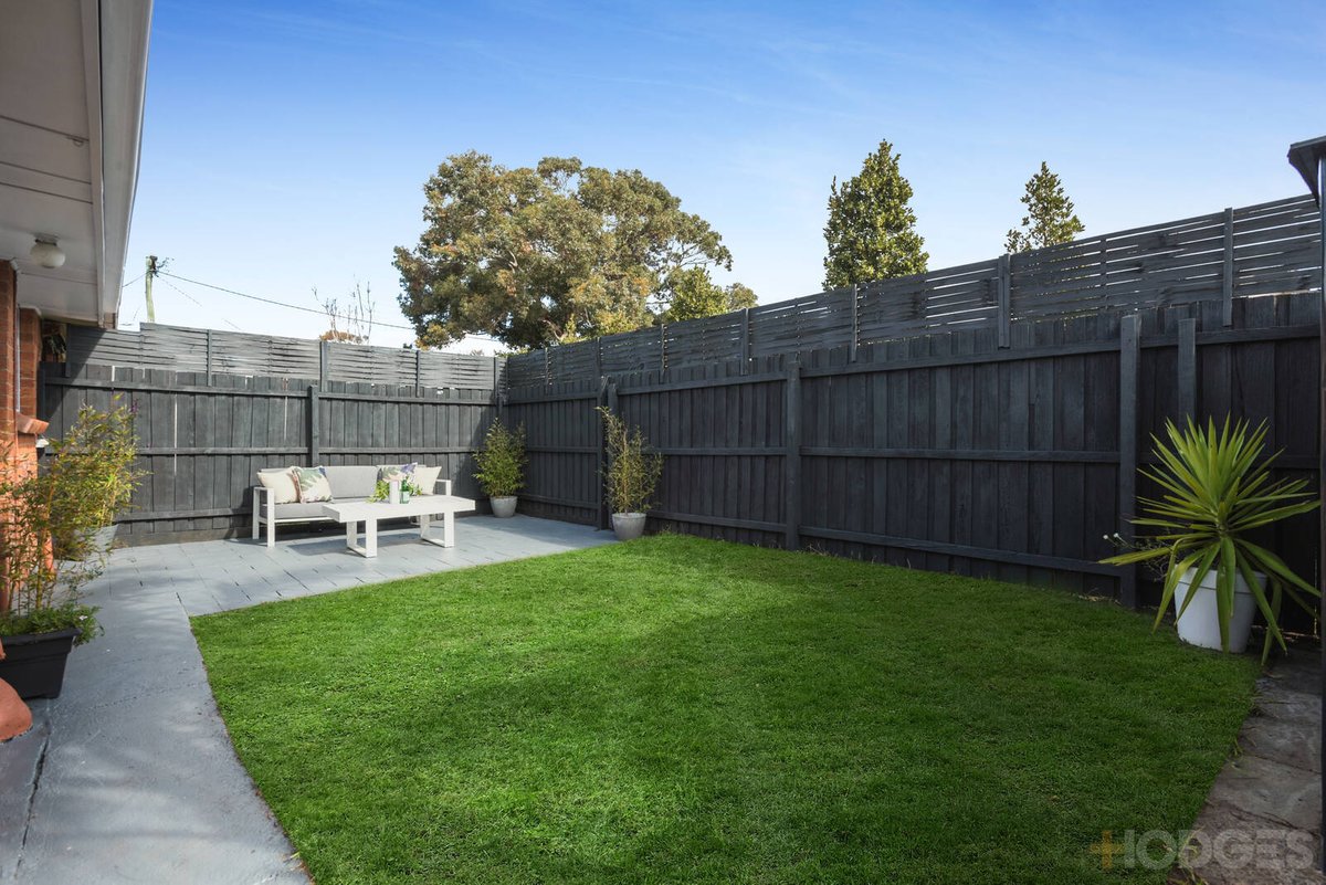 2 / 1B Elsie Grove Edithvale - Residential for sale