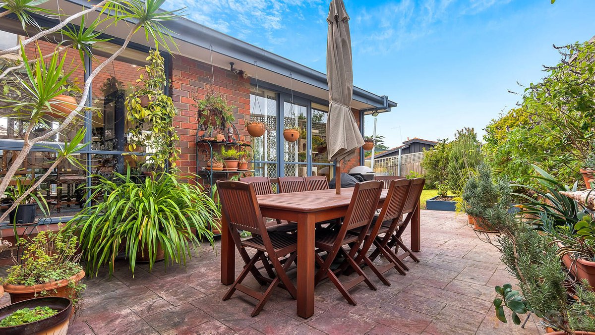 22 Avenza Street Mentone - Residential for sale