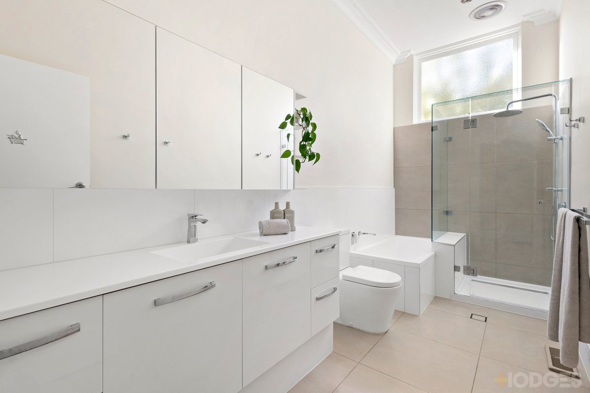 22 Avondale Street Hampton - Residential for sale