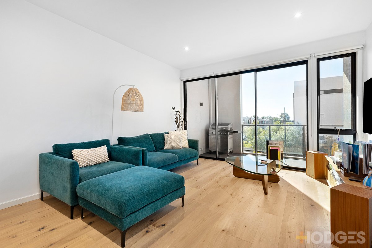 2 / 2 Bellevue Road Cheltenham - Residential for sale