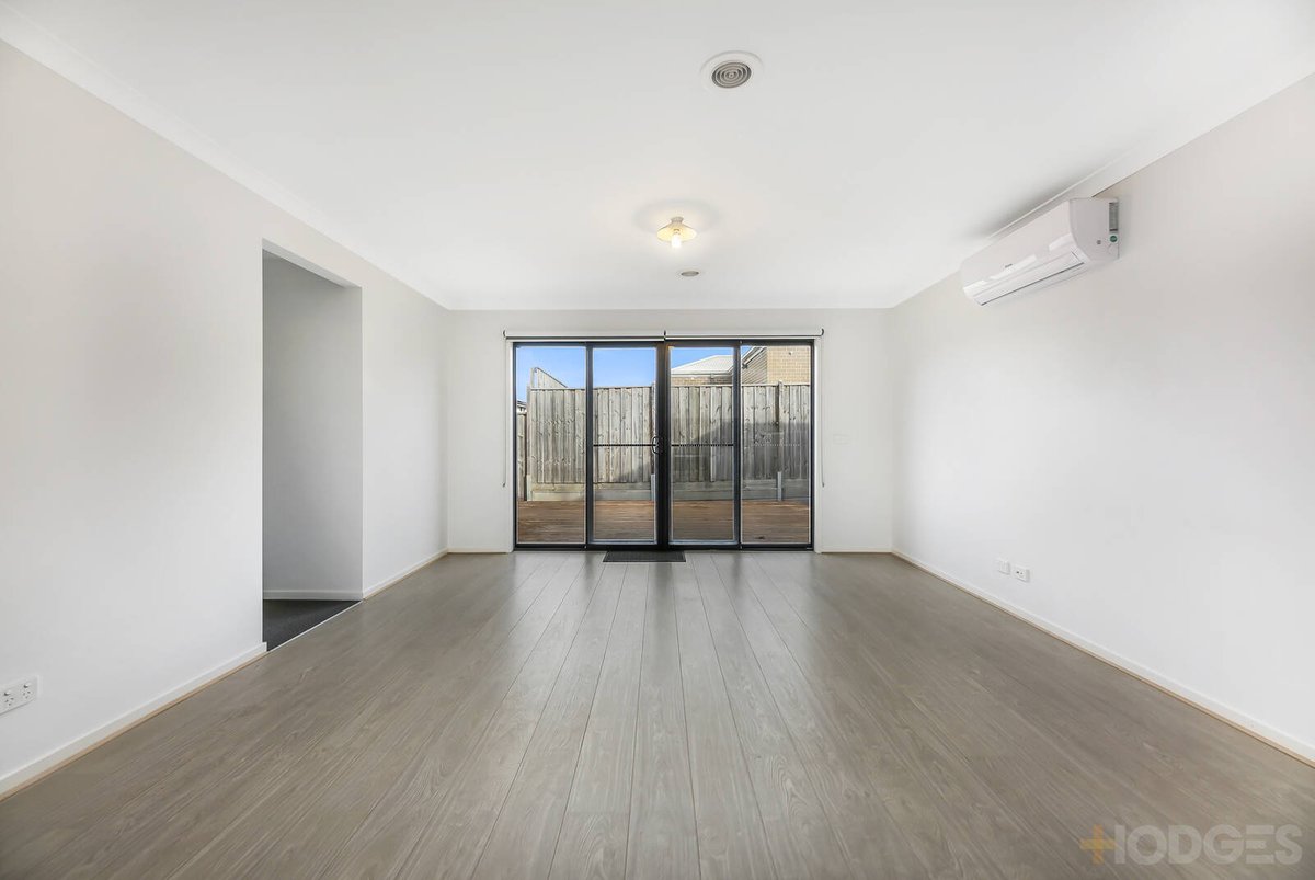 22 Carisbrooke Way Clyde North - Residential for sale