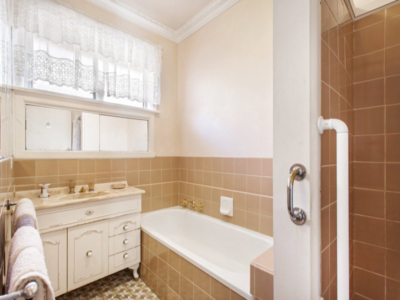 22 Castle Street YARRAVILLE - Residential for sale
