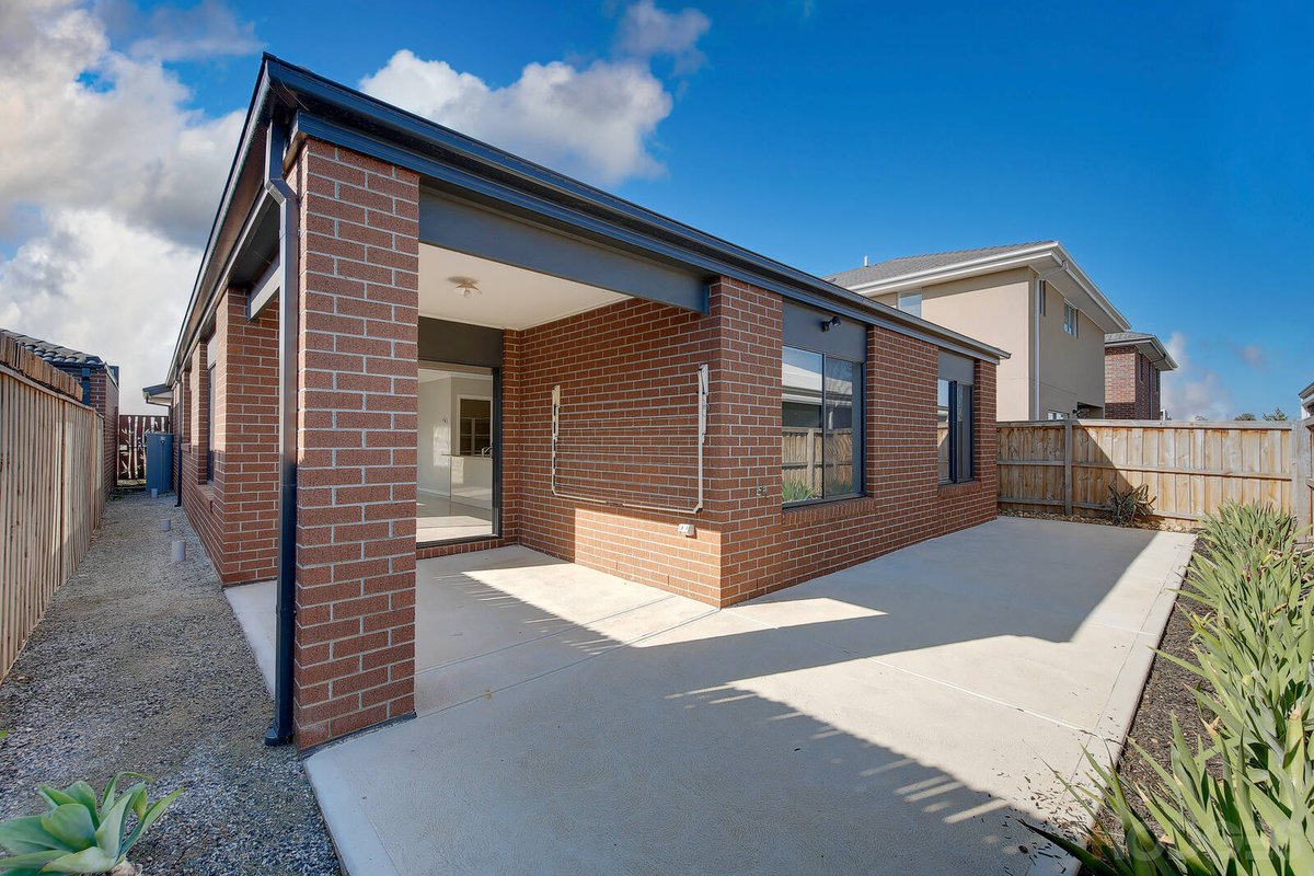 22 Coorong Walk Werribee - Residential for sale