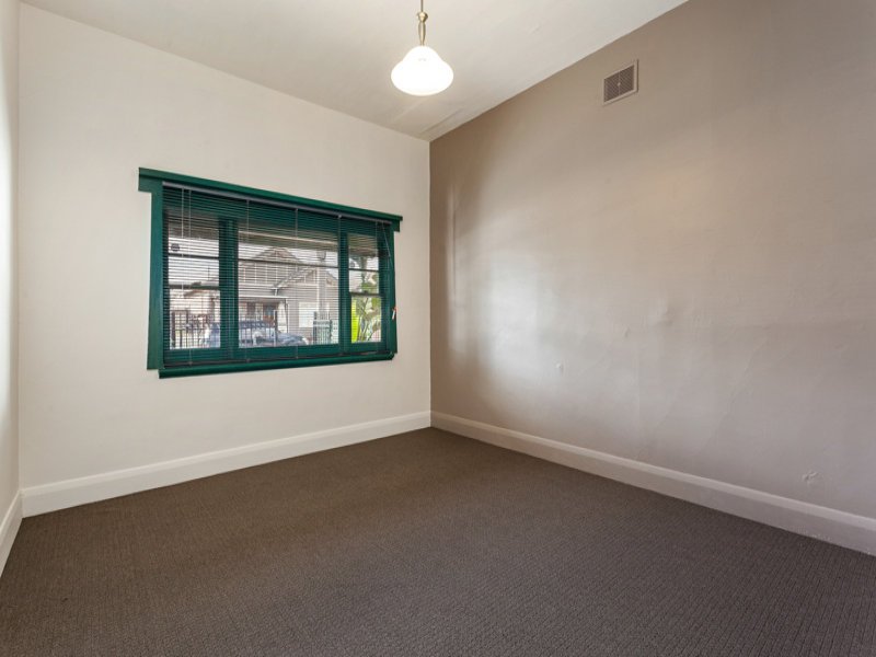22 Dudley Street FOOTSCRAY - Residential for sale