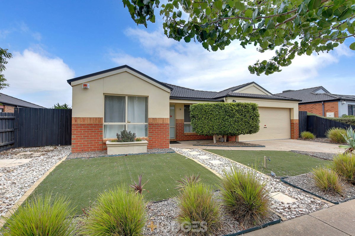 22 Halladale Avenue Wyndham Vale - Residential for sale