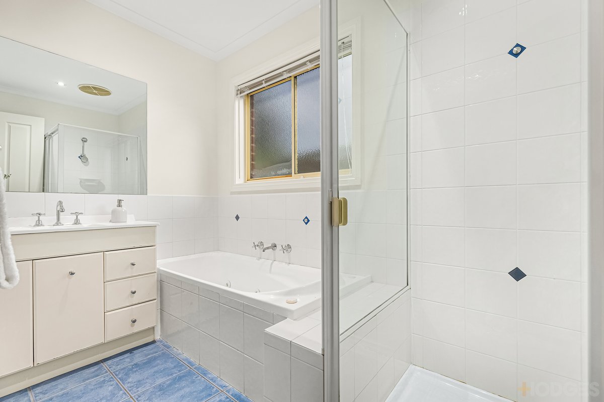 2 / 2 Kinross Street Hampton East - Residential for sale