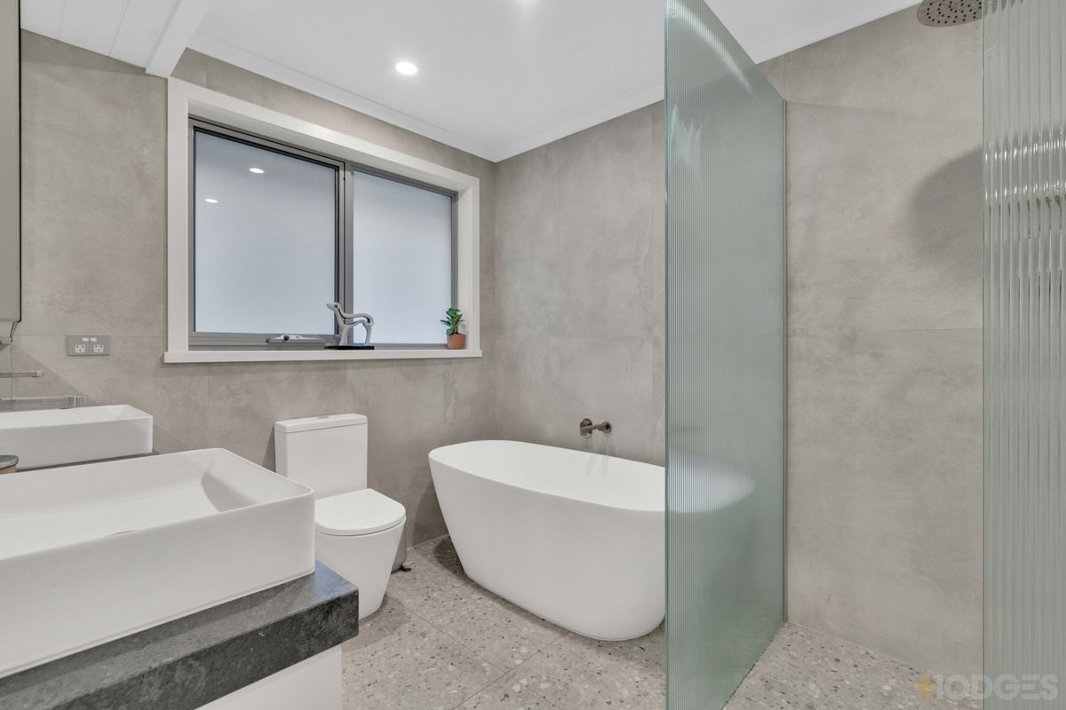 2 / 2 Levanto Street Mentone - Residential for sale