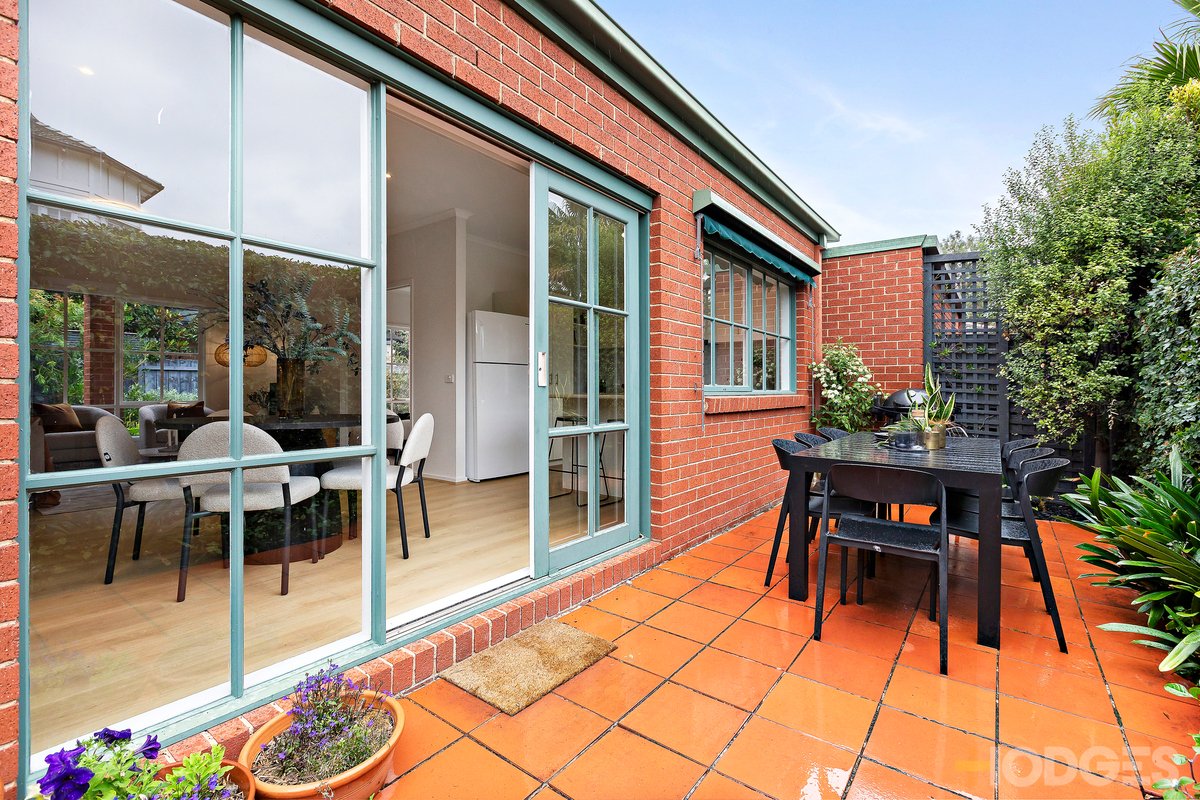 2 / 2 McLauchlin Avenue Sandringham - Residential for sale