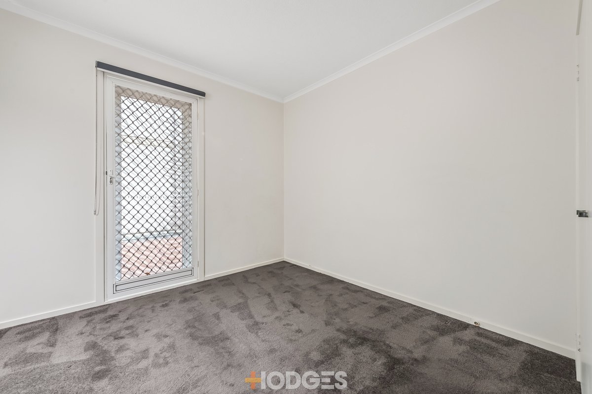 2 / 2 Moore Street Southbank - Residential for lease