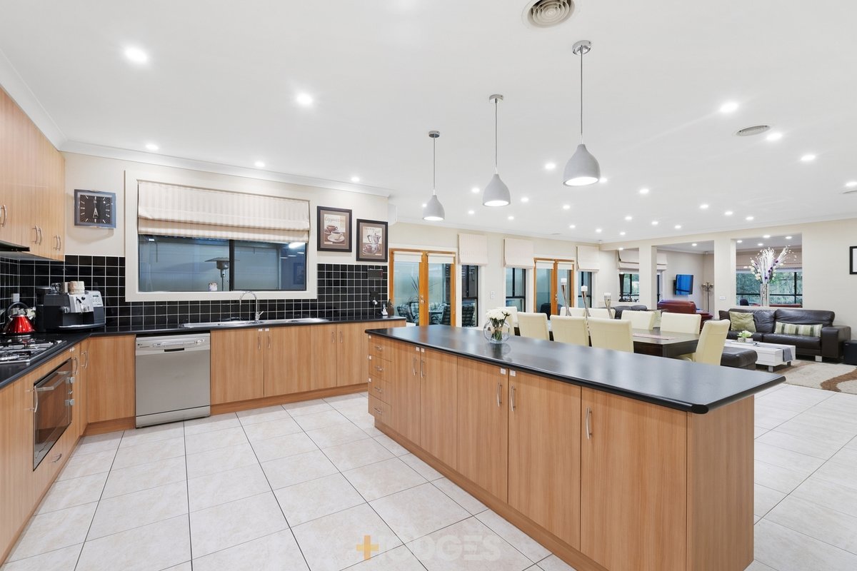 22 Phoenix Avenue Hoppers Crossing - Residential for sale