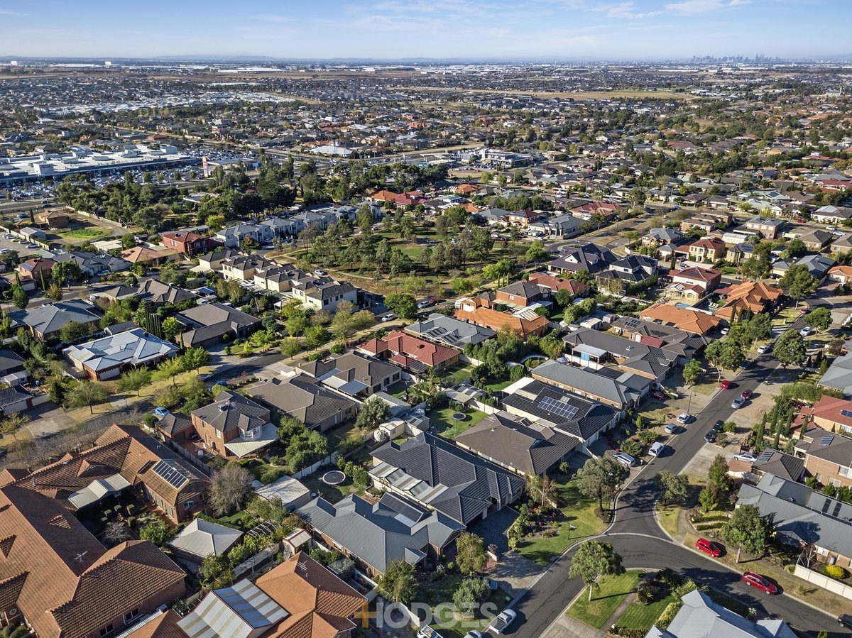 22 Phoenix Avenue Hoppers Crossing - Residential for sale