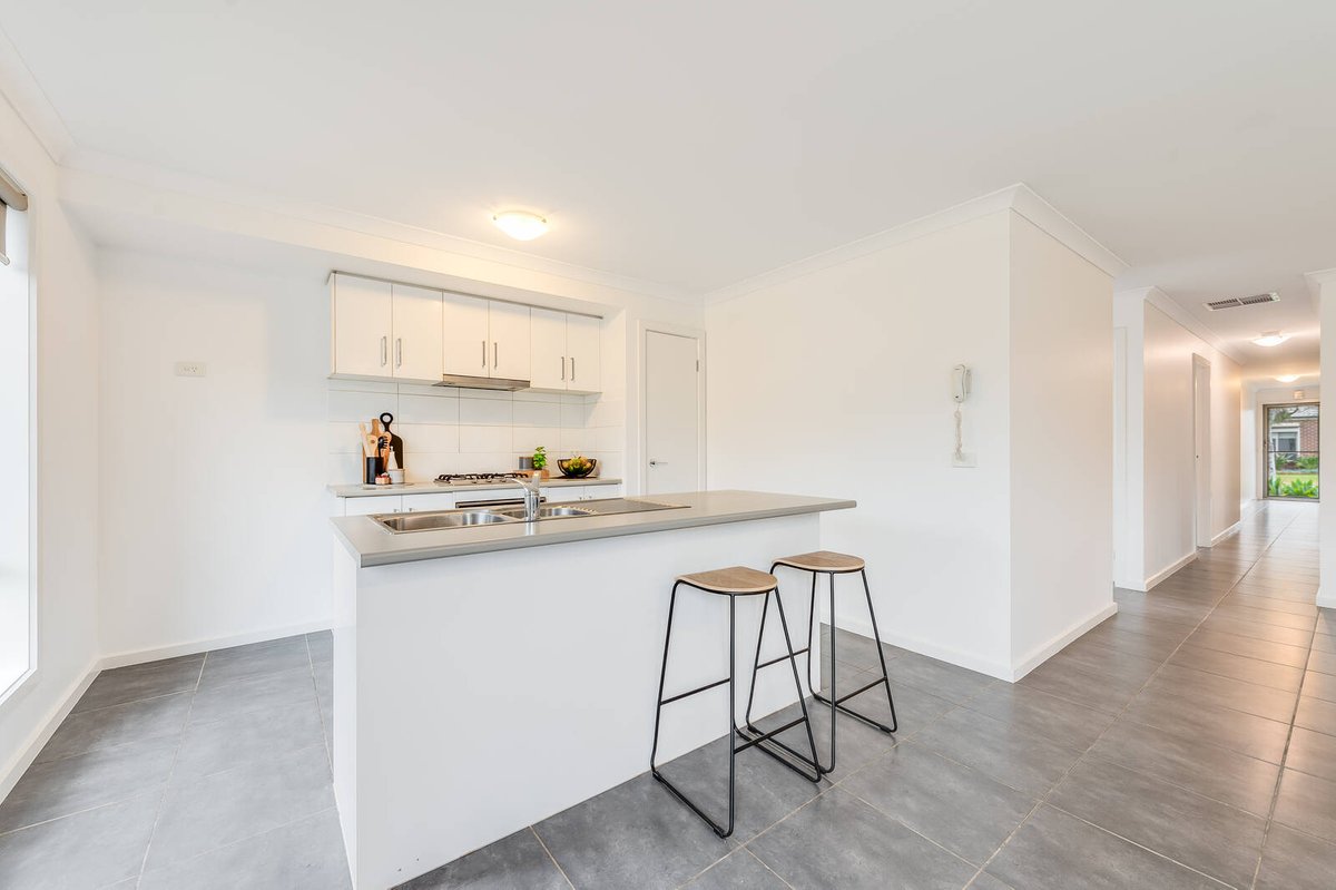 22 Seagrass Crescent Point Cook - Residential for sale