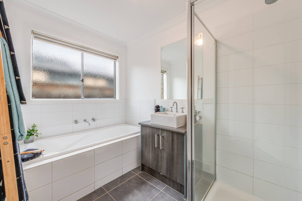 22 Seagrass Crescent Point Cook - Residential for sale
