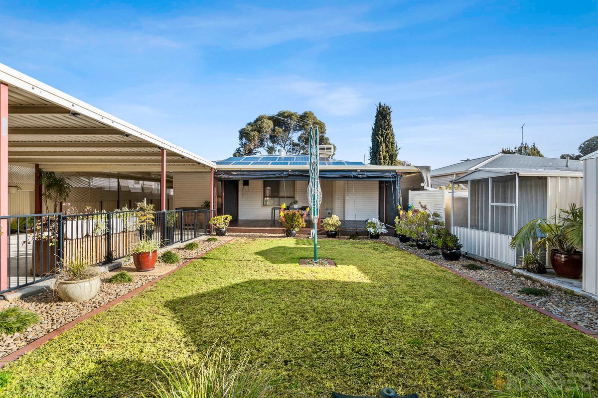 22 Waitara Grove Norlane - Residential for sale