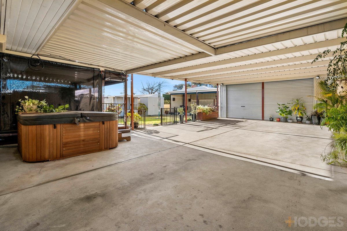 22 Waitara Grove Norlane - Residential for sale