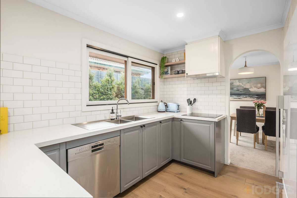 2 / 20 Albenca Street Mentone - Residential for sale