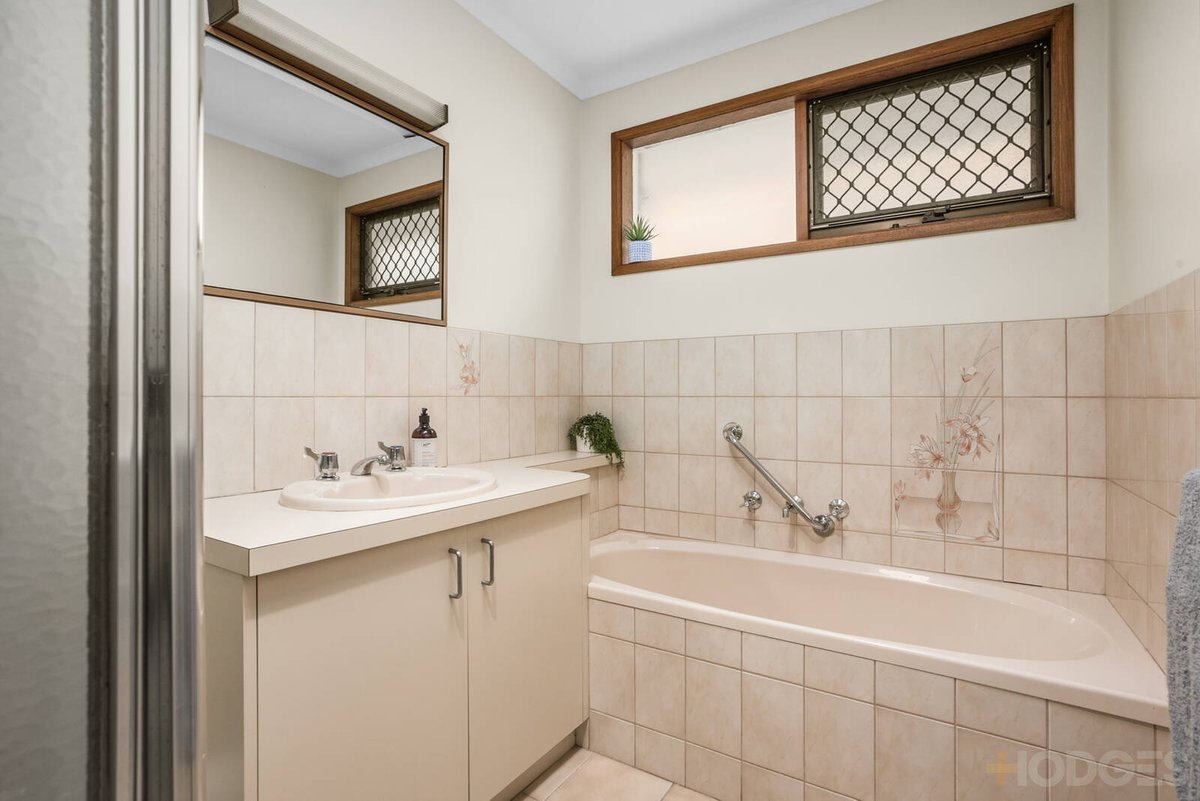 2 / 20 Albenca Street Mentone - Residential for sale
