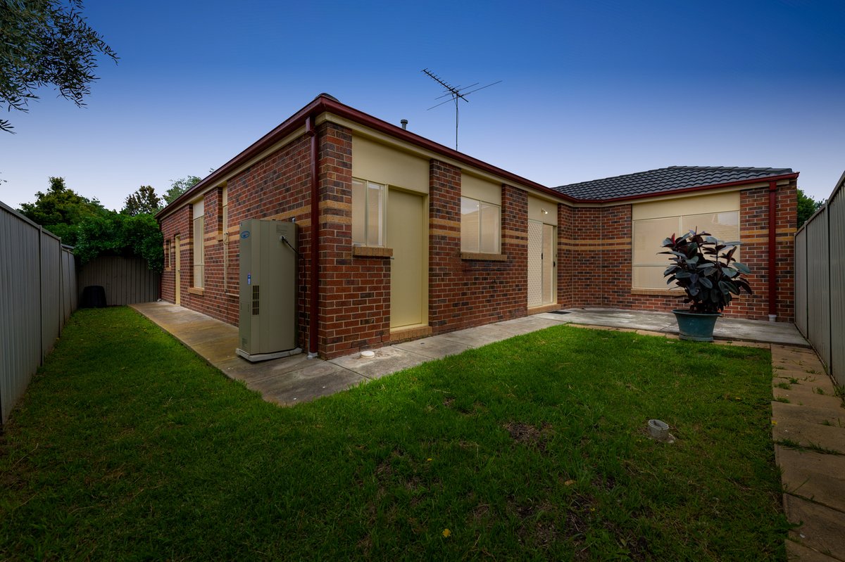 2 / 20 Jordyn Street Tarneit - Residential for sale