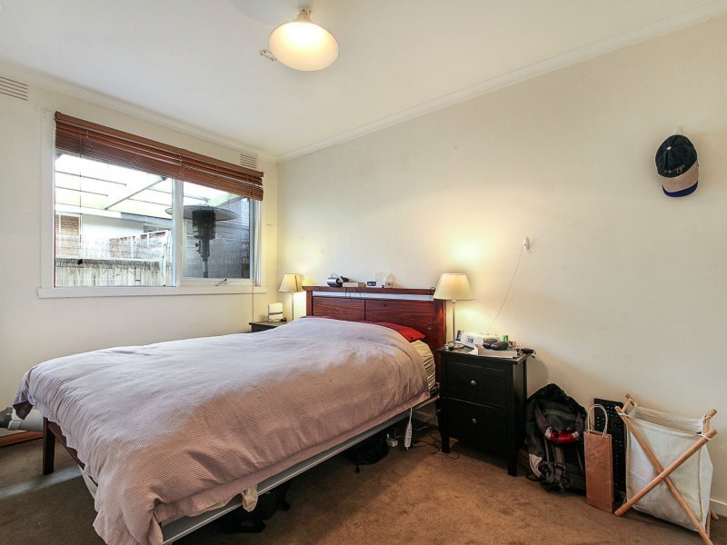 2 / 204 Warrigal Road CHELTENHAM - Residential for sale