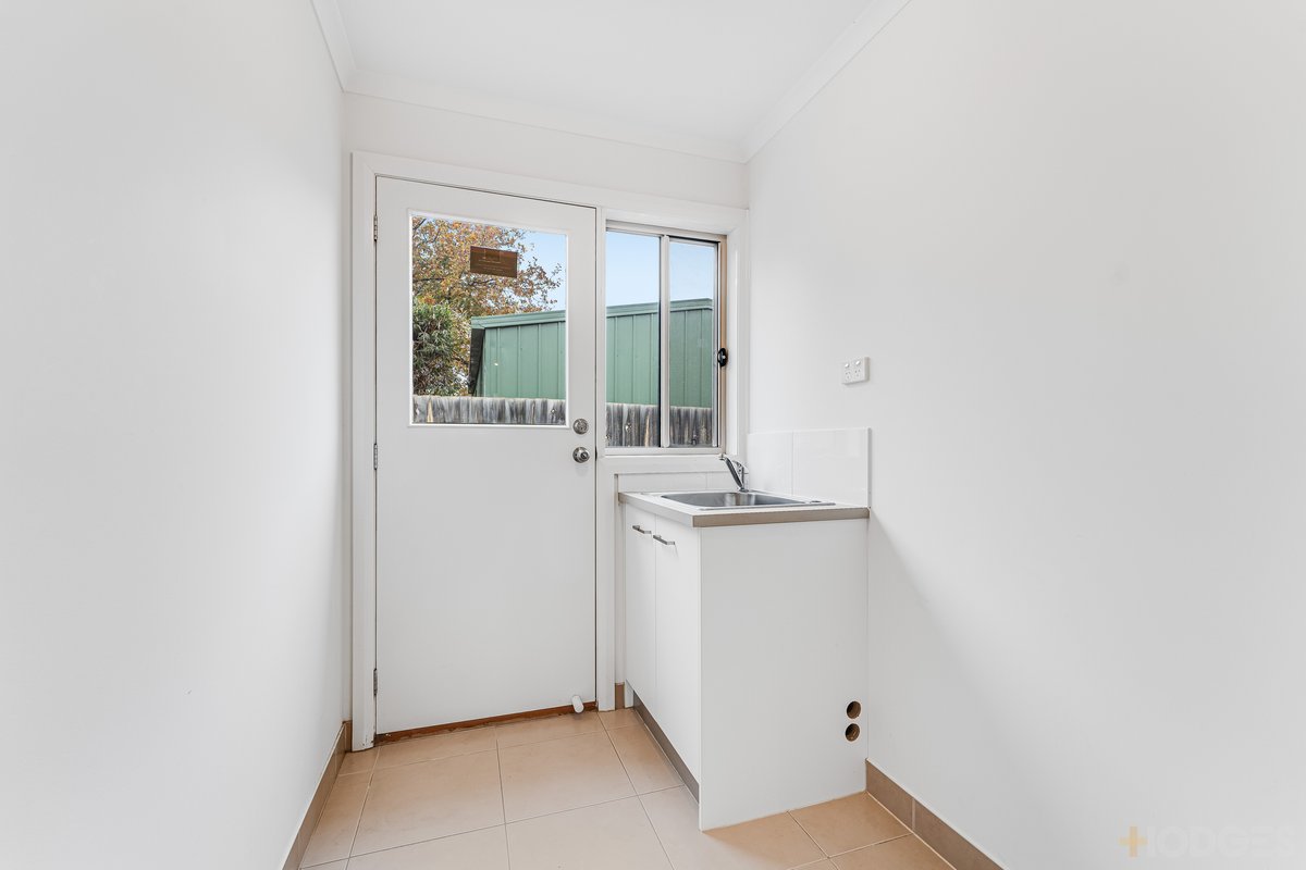 2 / 205 Hogans Road Hoppers Crossing - Residential for sale